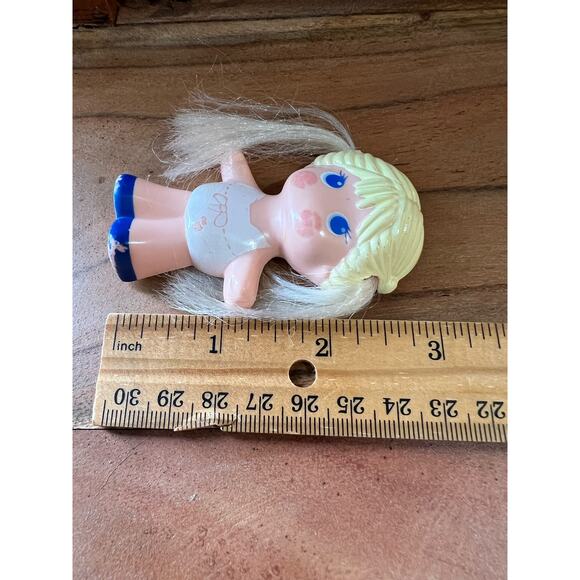 Knickerbocker Dolly Pops  Vintage 1979 Blonde Girl With Pig Tails Cake Topper - Picture 4 of 4